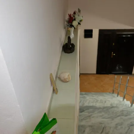 Kroi'pistolve Guest house *