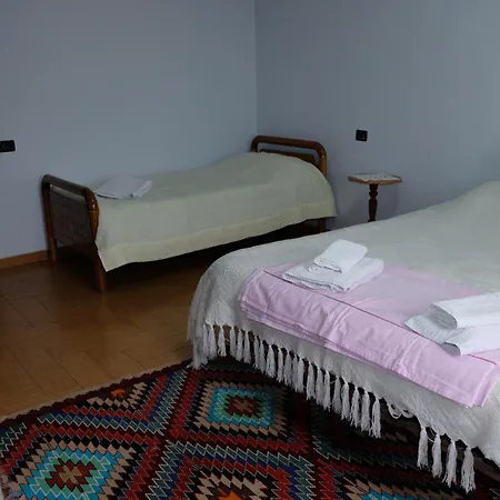 Kroi'pistolve Gasthof Krujë